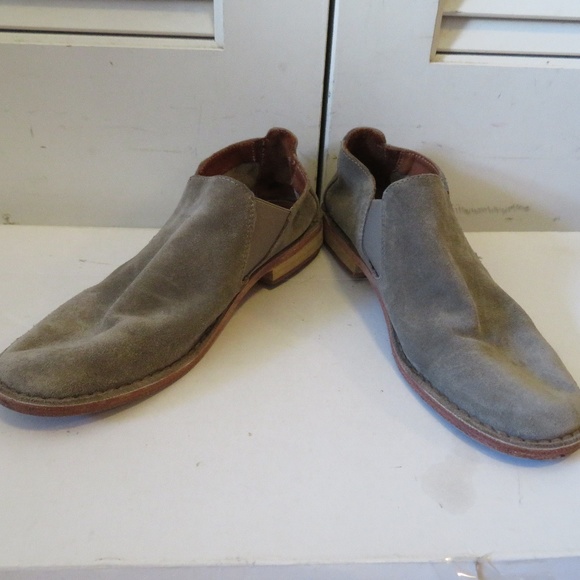 green suede dress shoes
